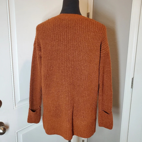 NWT Plus Size Nine West V-Neck Stitch Front Tunic Sweater - Picture 12 of 13